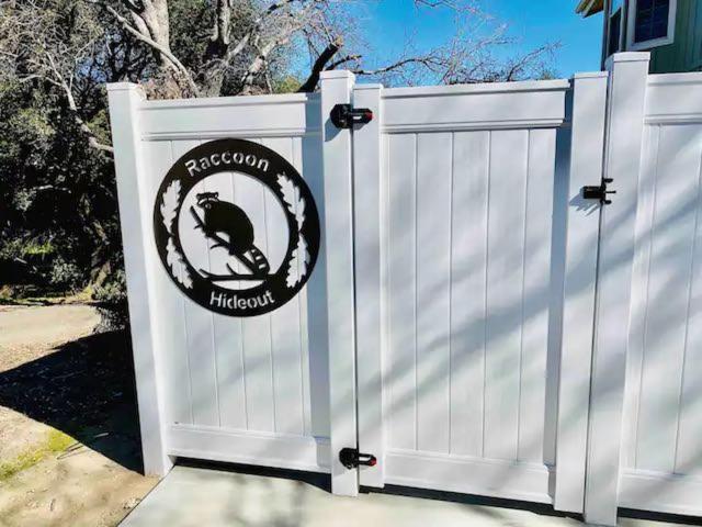 Raccoon Hideout Hot Tub Bbq Arcade Darts Villa Oakhurst Exteriör bild